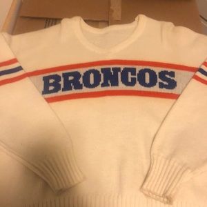 Vintage broncos sweater
